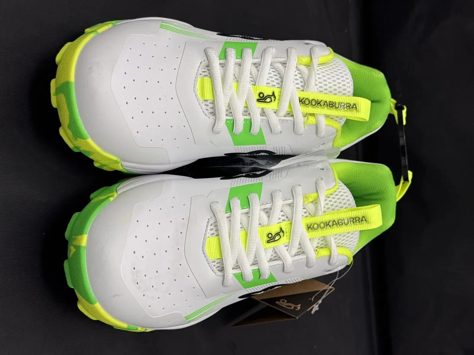 Kookaburra Pro 4.0 Cricket Spike Shoes UK 10 EU 44 White Green Steel Spikes NWT image 9
