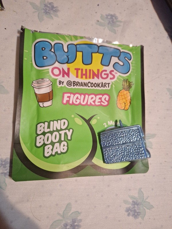 Butts On Things (Brian Cook) Piece of cake Figure Blind Booty Bag OPENED NEW