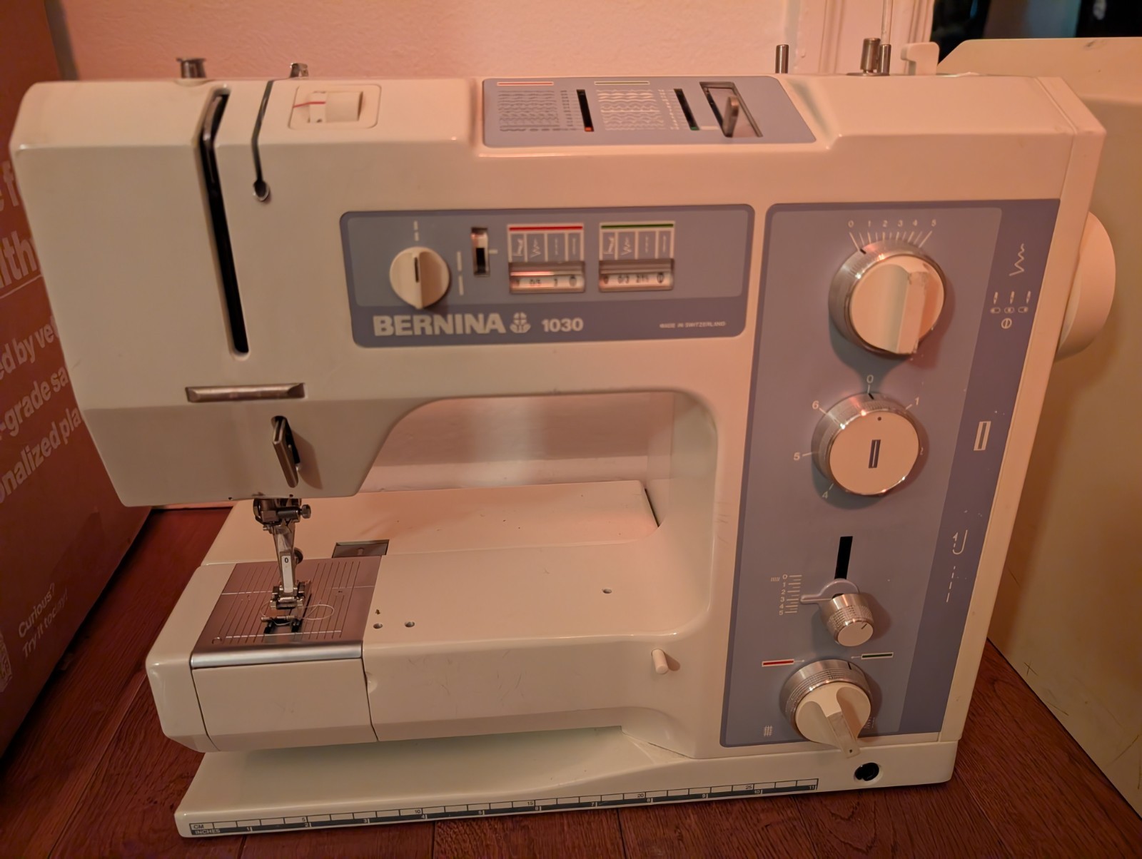 Bernina 1030 Sewing Machine Includes All Accessories and Cas