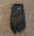 Under Armour Boys' Black Storm Fleece Tech Touch Gloves Size YSM — photo 2