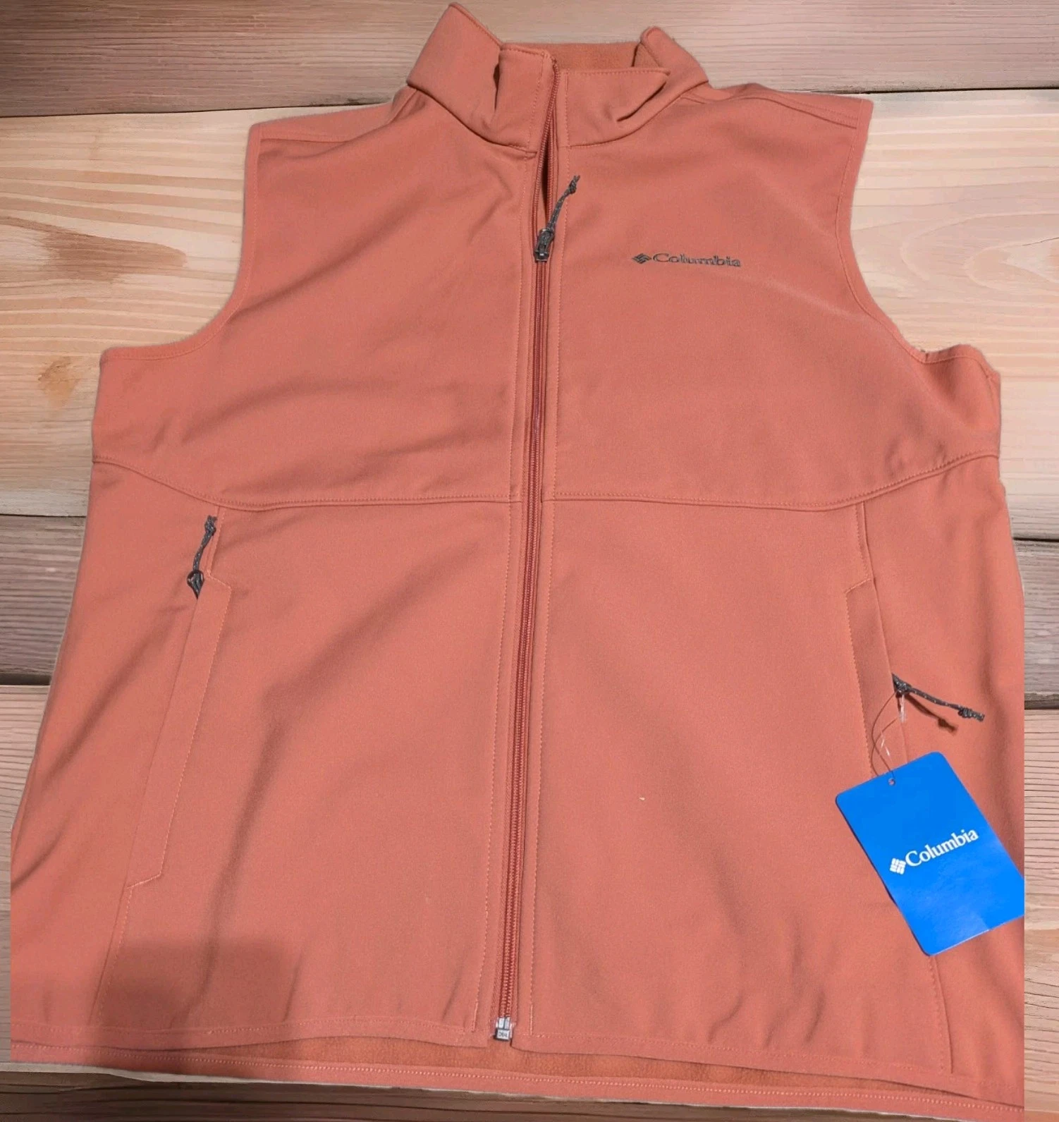 Mens Columbia Resolute Peak EXS Softshell Vest In SALMON COLOR SZ Large