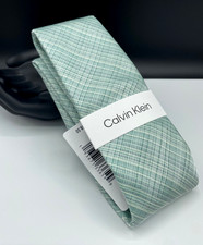 Calvin Klein Men's Polyester Tie  Green  Wells Plaid  NEW MSRP: 69.50