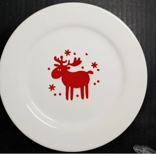 11' Waechtersbach Reindeer Emma Dinner Plate Red and White Moose Design Set Of 2