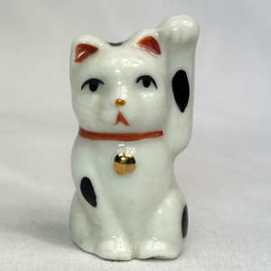 Vintage Japan Maneki Neko Lucky Cat Mini Porcelain Figurine Good Luck 1950s