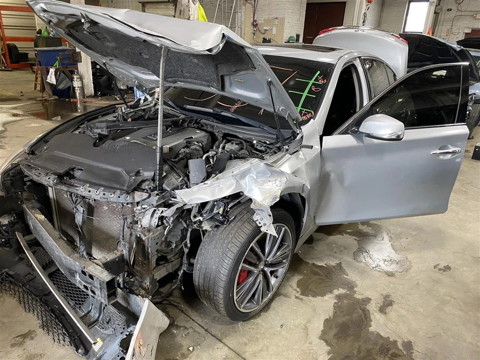 LIMPIAPARABRISAS TRANSMISIÓN INFINITI Q50 Q60 14 15 16 17 18 1416887 Foto 2 de 4