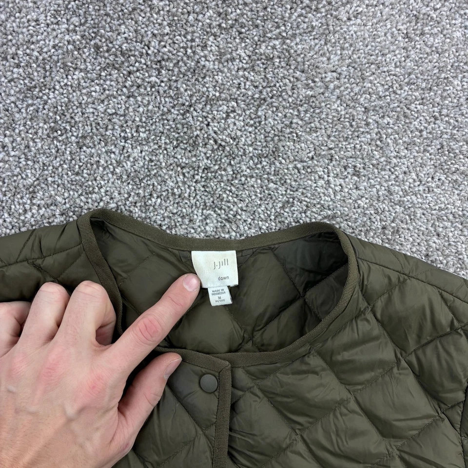 J Jill выстеганная вниз пуховик куртка женщин средний оливковый зеленый Snap спереди выстеганная - Изображение 4 из 4