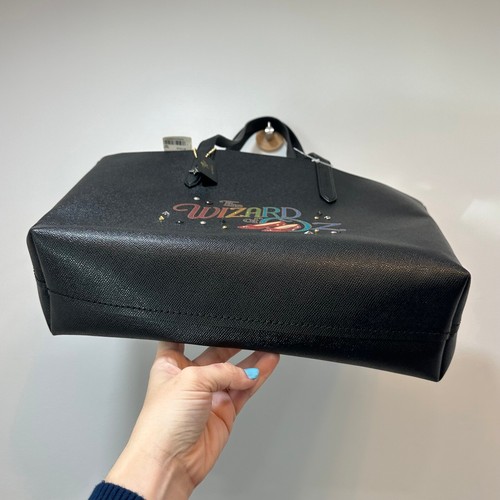 Borsa a tracolla Coach Wizard of Oz nuova con etichetta pelle nera film musicale collab - Foto 7 di 11