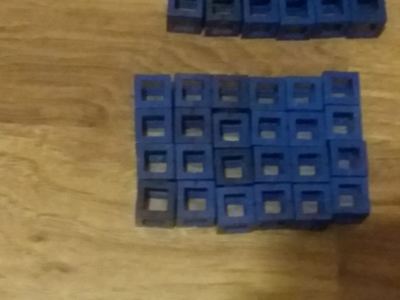 Rokenbok Single Blocks- Lot (24 Pcs) Construction 1x1 Cube Connecting light BLUE