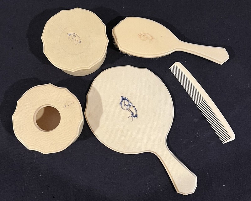 Vintage Art Deco Ivory Pyralin Celluloid Vanity 6-pc Set EMBOSSED MONOGRAM D