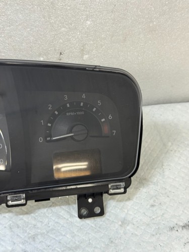 2009 DODGE JOURNEY SPEEDOMETER GAUGE CLUSTER 24477B OEM (9 F) - Picture 4 of 13