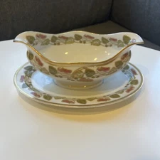 Haviland Limoges Schleiger 106 Large Gravy Dish Pink Flowers, Green Leaves