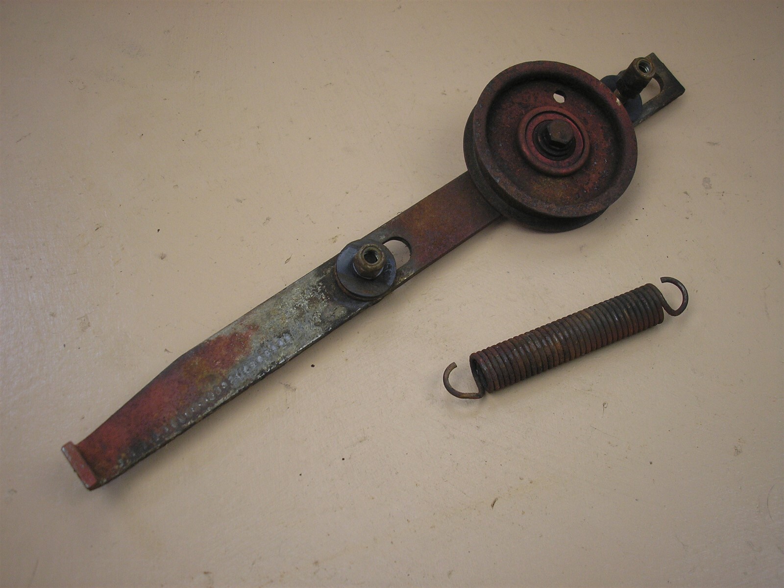 Wheel Horse 416H 0542MR03 42" Rear Discharge Mower Deck Idler Pulley 106120 eBay