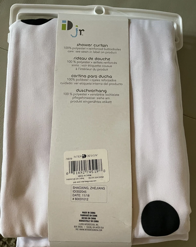 Nueva cortina de ducha Interdesign - blanca con lunares azules 72 x 72 pulgadas Foto 2 de 2