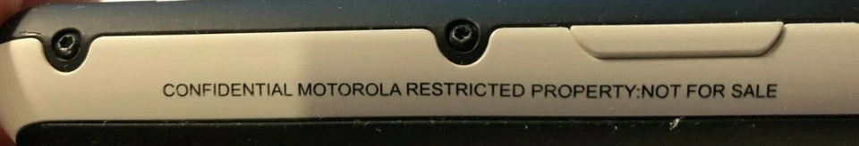 Motorola Defy MB525 (T-Mobile) COMO NUEVO Usado PROPIEDAD A LA VENTA 1 Foto 3 de 3