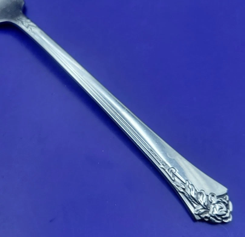 Oneida DAMASK ROSE Stainless Heirloom Cube Silverware CHOICE Flatware
Opens in a new window or tab