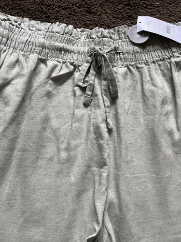 BNWT George Ladies Size 20 Green Linen Blend Pull On Shorts - Picture 3 of 13