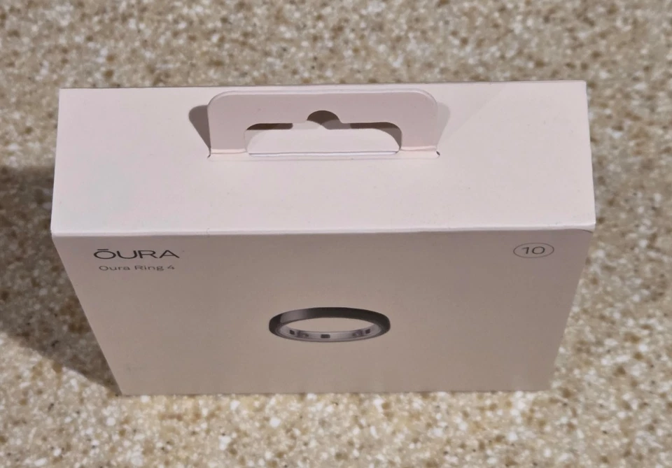 Brand New OURA Ring Gen 4 Black Size 10 - Image 4 of 4