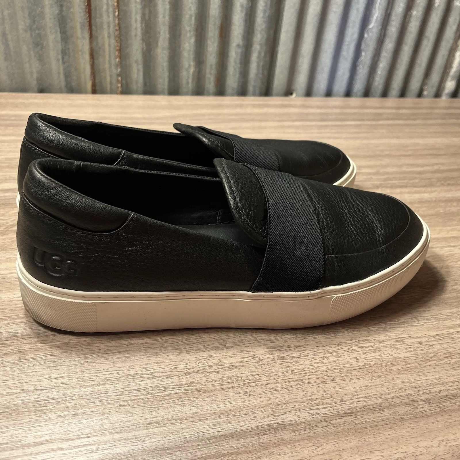 Sneaker slip on UGG donna nere in pelle chayze taglia 9 5