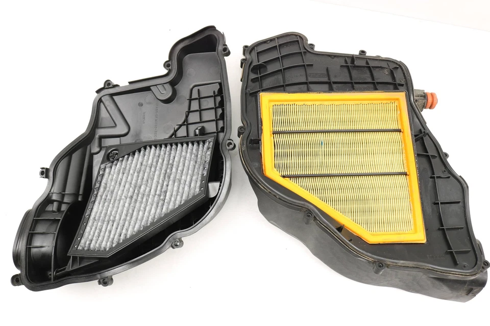 2010-2012 BMW 750I XDRIVE - Right Engine AIR Filter BOX / Housing 7577463 - Image 2 of 4