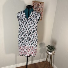 LOFT Sz S Black Pink Floral Shift Dress V-Neck Sleeveless Shirred Shoulders