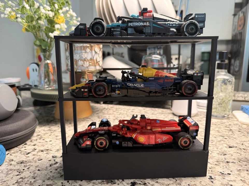 Lego F1 Speed Champions 3 conjunto de base de exibição de suporte de carro ***Apenas 3 suportes de carro*** - Imagem 2 de 4