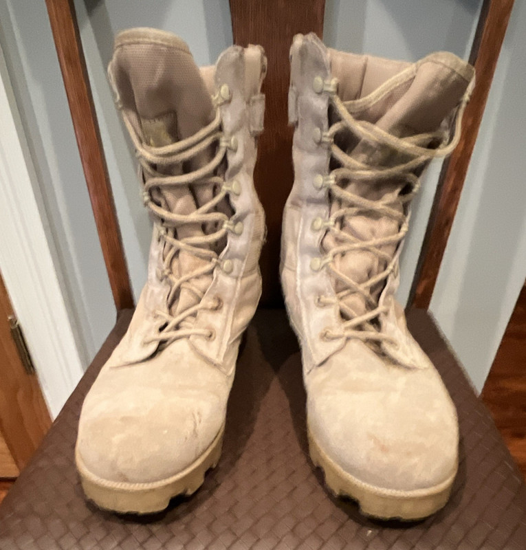 Black Rock Tactical Boots Men’s US 12 Medium Beige Solid Side Zip