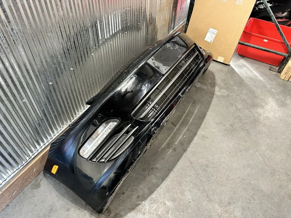 Conjunto de cubierta de parachoques delantero 97050591107 Porsche Panamera 4S 2012 11137 Foto 2 de 4