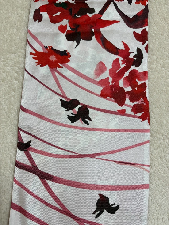 Bufanda Larga Salvatore Ferragamo Seda 63"x8" Rojo Leopardo Floral Gráfico Italia Foto 4 de 4