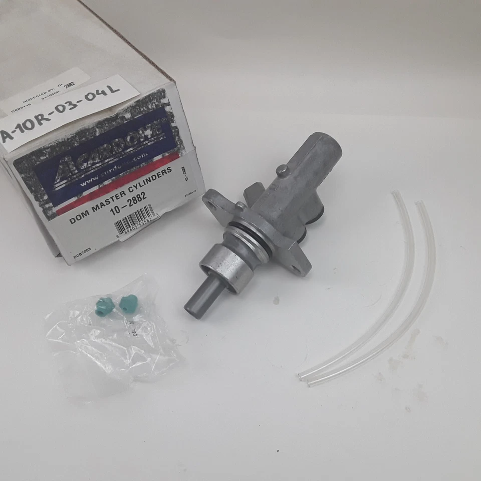 Cardone 10-2882 Brake Master Cylinder Reman For Cadillac Catera 1999 2000 2001 - Image 3 of 4