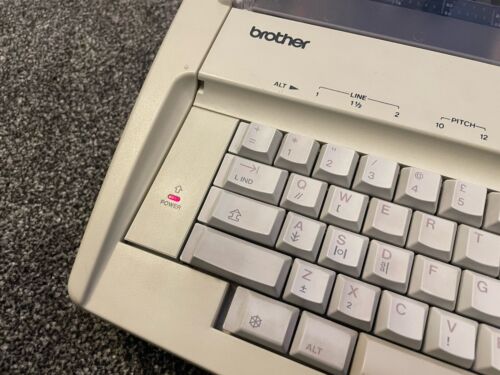 Retro Brother AX-100 Electric Typewriter Good Condition Pat Tested and Print - Picture 3 of 20