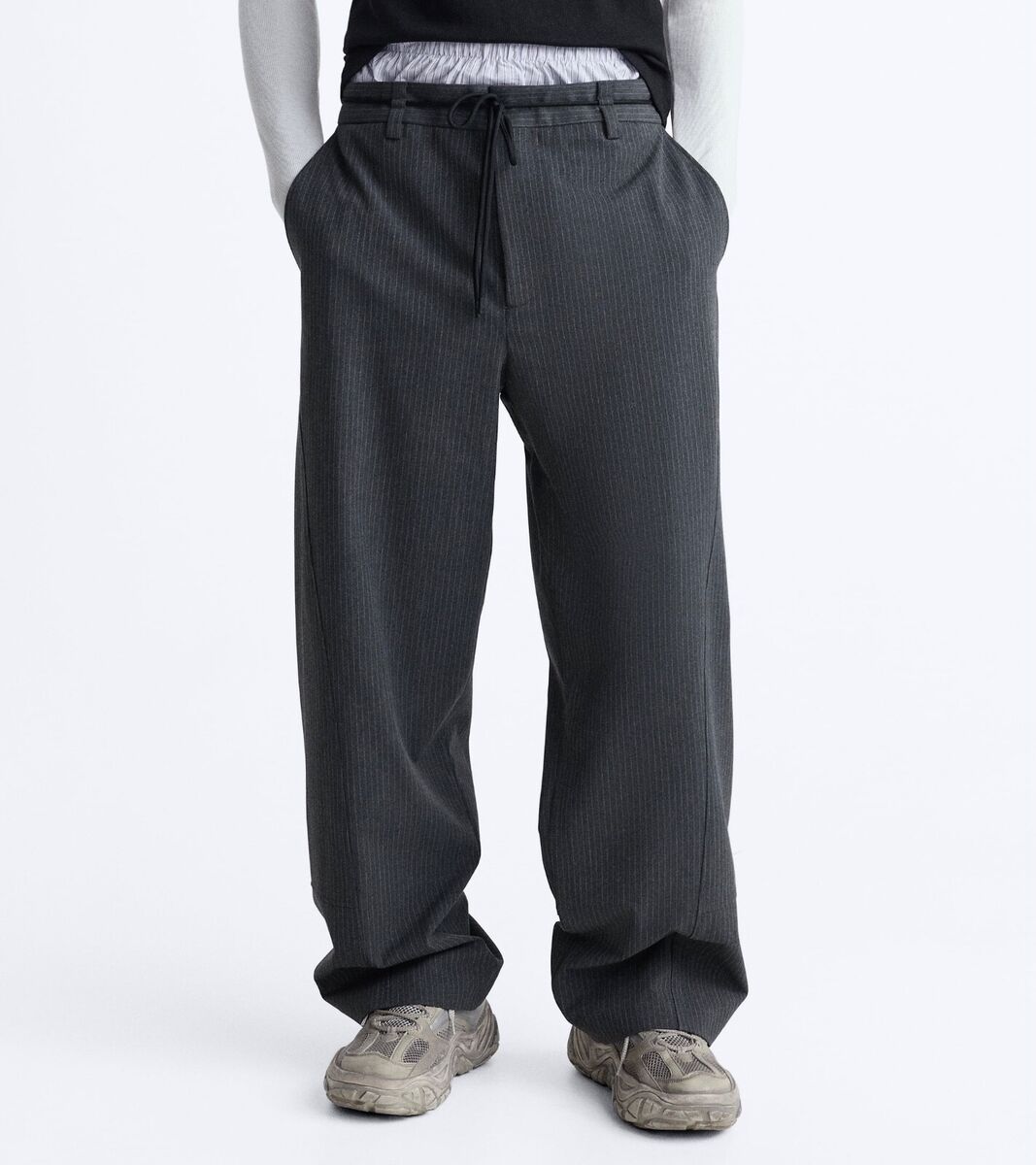 NWT ZARA Man Berlin Edition Striped Jogger Waist Pants Gray NWT ZARA Man Berlin Edition Striped Jogger Waist Pants Gray