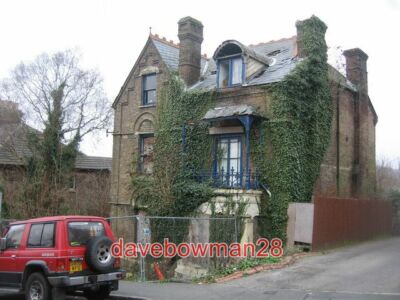 PHOTO  HIGH WYCOMBE WASTED POTENTIAL EVERY TIME I WALK PAST THIS HOUSE I WONDER