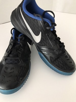 kobe bryant shoes youth size 3