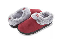 BURGUNDY - FLOOPI WOMEN'S MICRO SUEDE CLOG SLIPPER