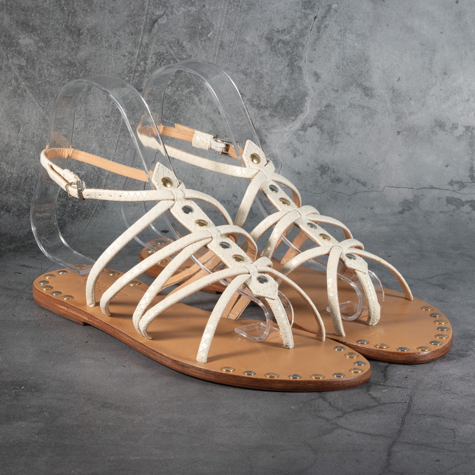 Schutz Malaya Pearl Strappy Flat Sandals for Women Size 7 B