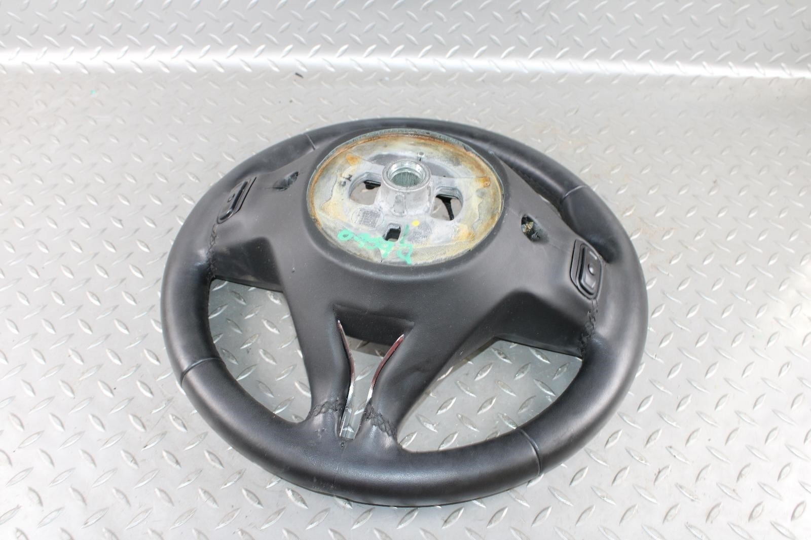 Maserati Ghibli 2014-2017 Steering wheel Chrome