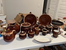 Large 15 Pc Hull Brown Drip Pottery Assorted Pieces