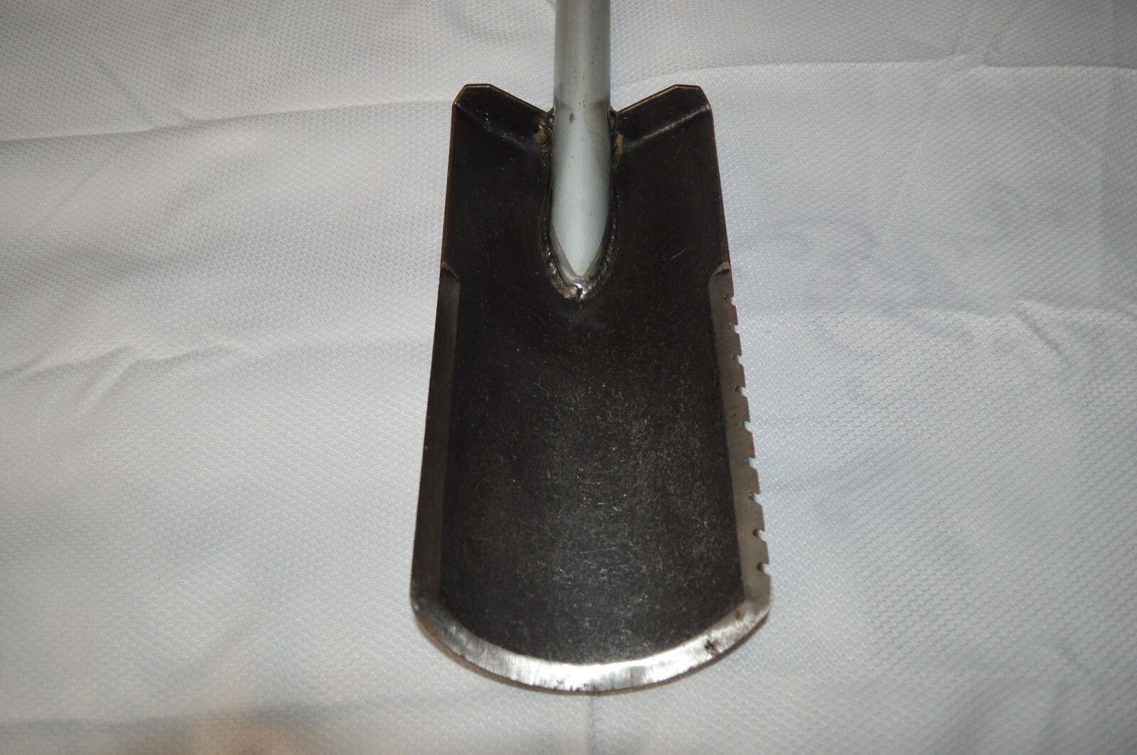 W.W. MANUFACTURING ~ DURABLE ~ HEAVY WEIGHT STEEL ~ ALL-PURPOSE SHOVEL ~ NEW