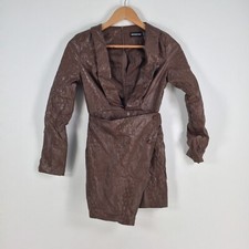 PRETTYLITTLETHING Womens dress size UK 6 aus 4 brown faux leather mini 036748