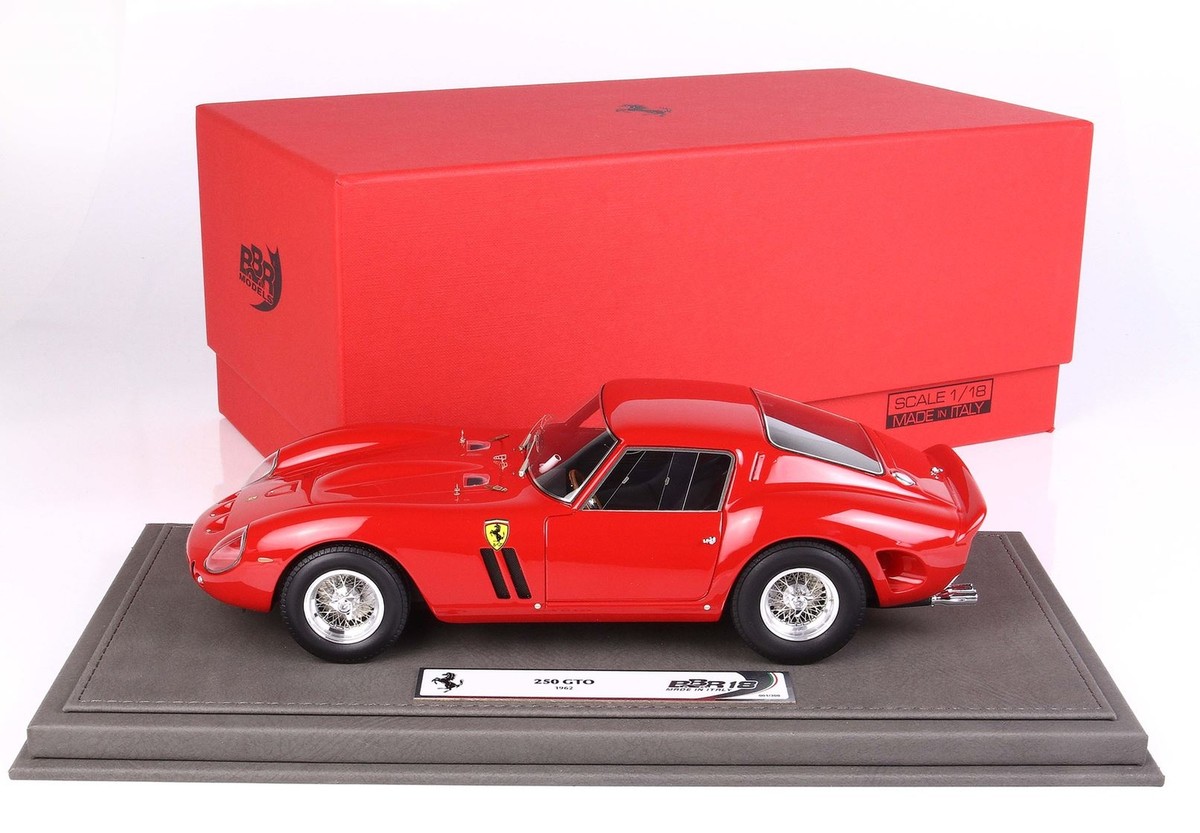 BBR 1:18 Ferrari 250 GTO 1962 Red with Showcase (BBR1807C) Limited