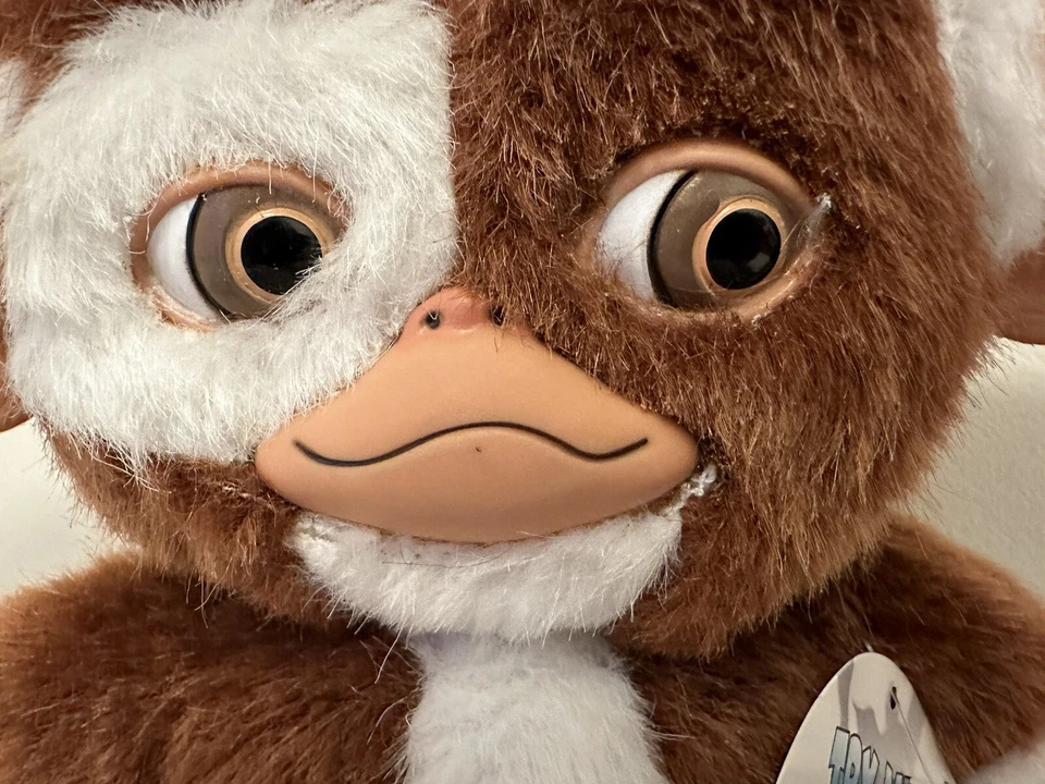 Плюшевая говорящая штуковина Gremlins Gizmo Loves You Puzzle With Neca - Изображение 3 из 4