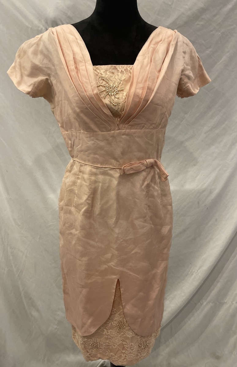 Vintage 50s 60s Peach Embroidered Pinup Cocktail Party Sheath Dress Petty  Hite