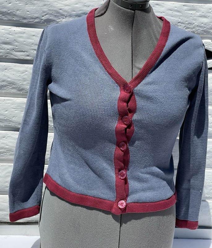 Disneyland Cast Member Costume Sweater Main Street Employee Uniform Size XS