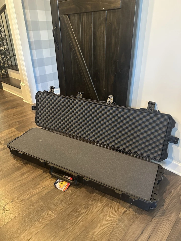 Estuche Pelican iM3300 Storm, rígido, con espuma, negro Foto 2 de 3