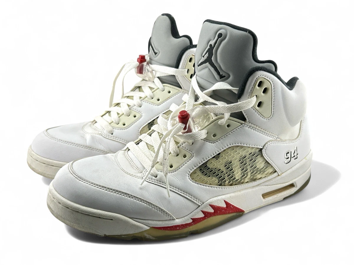 Supreme x Air Jordan 5 Retro White - огромный выбор по лучшим