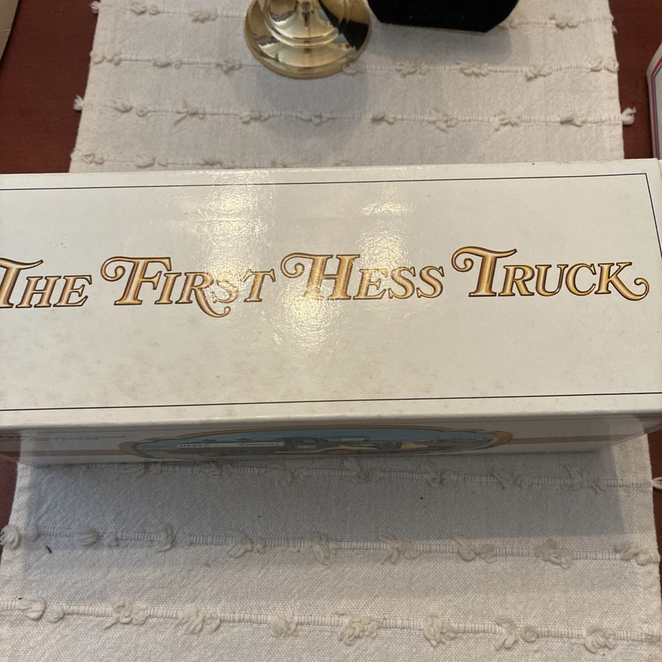 The First Hess Truck  - Изображение 2 из 3