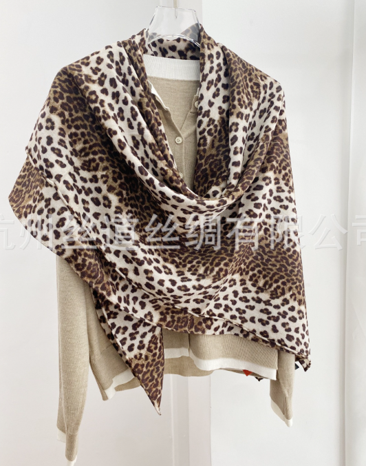 70% Cashmere 30% Silk Neckerchief Shawl leopard Print Bandana Scarf 53'' Wrap