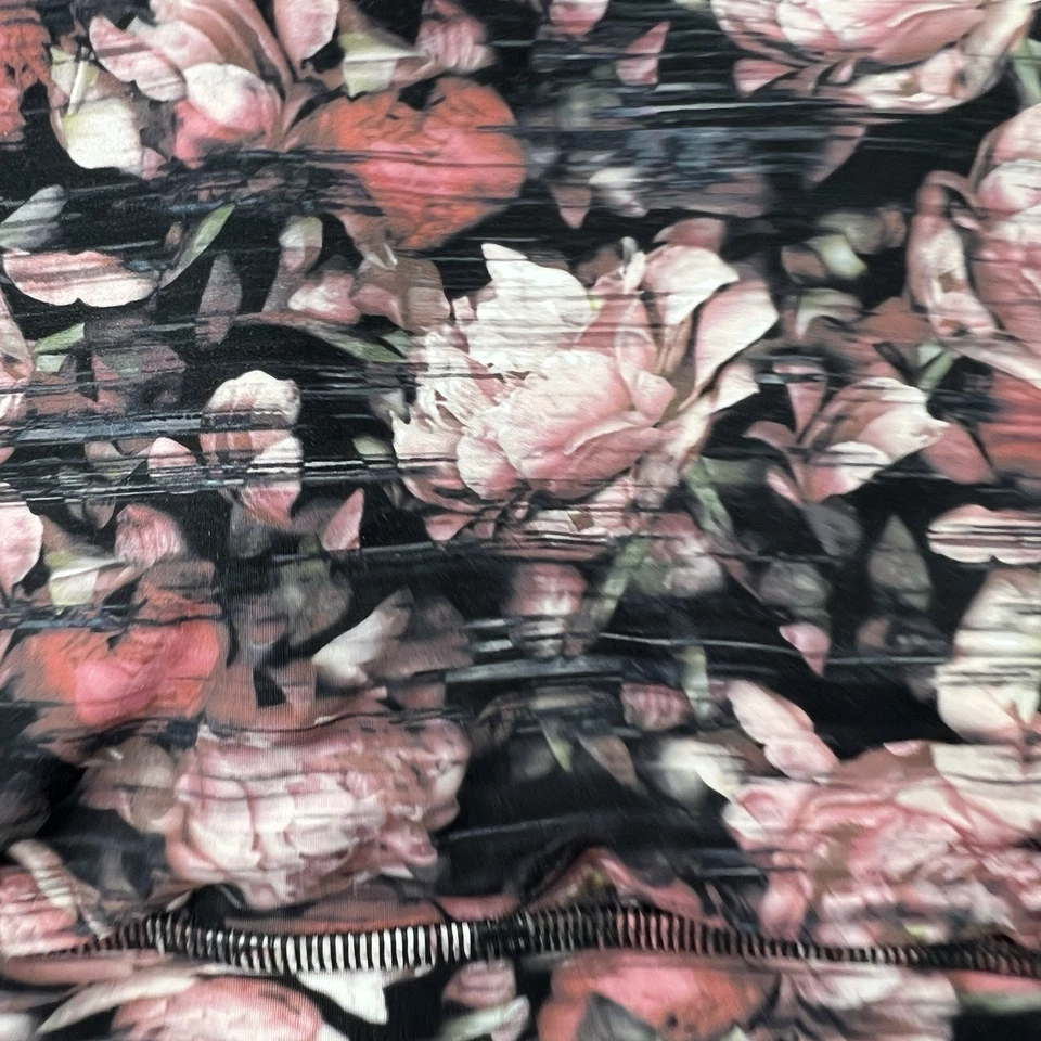 Lululemon Bra Womens 8 Black Floral Energy Yoga Gym Light Support Athletic Sport - Image 4 of 4