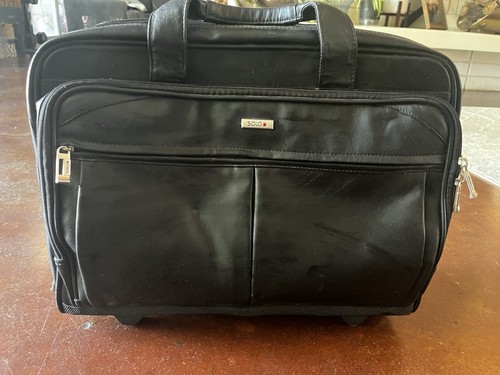 Solo Rolling Bag - Highly rated Buy It For Life recommendation