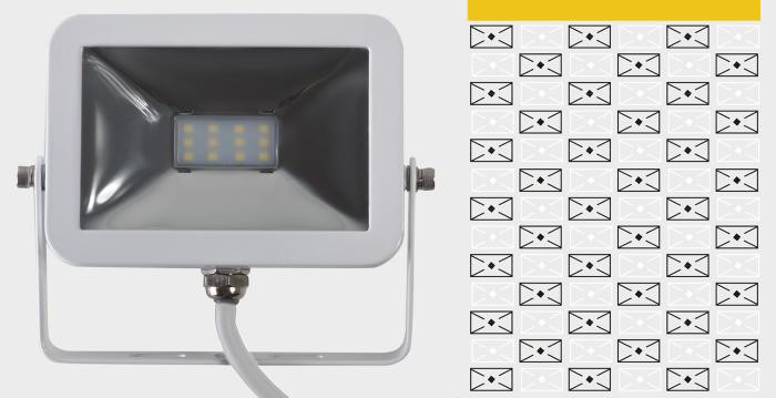 Faro LED 30W 3000K Alta Efficienza - Proiettore SMD IP65 per Esterni